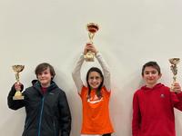 09 - Anais HENNET gagne l'inter-college d'echecs 2